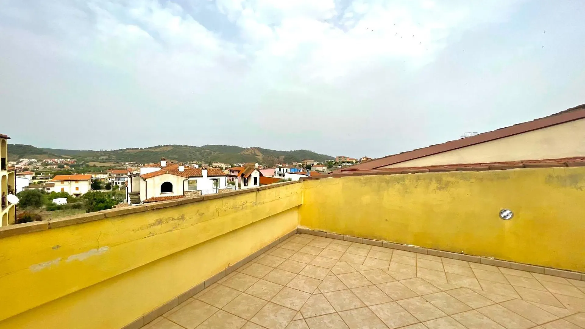 Terrace House Apartment Bari Sardo