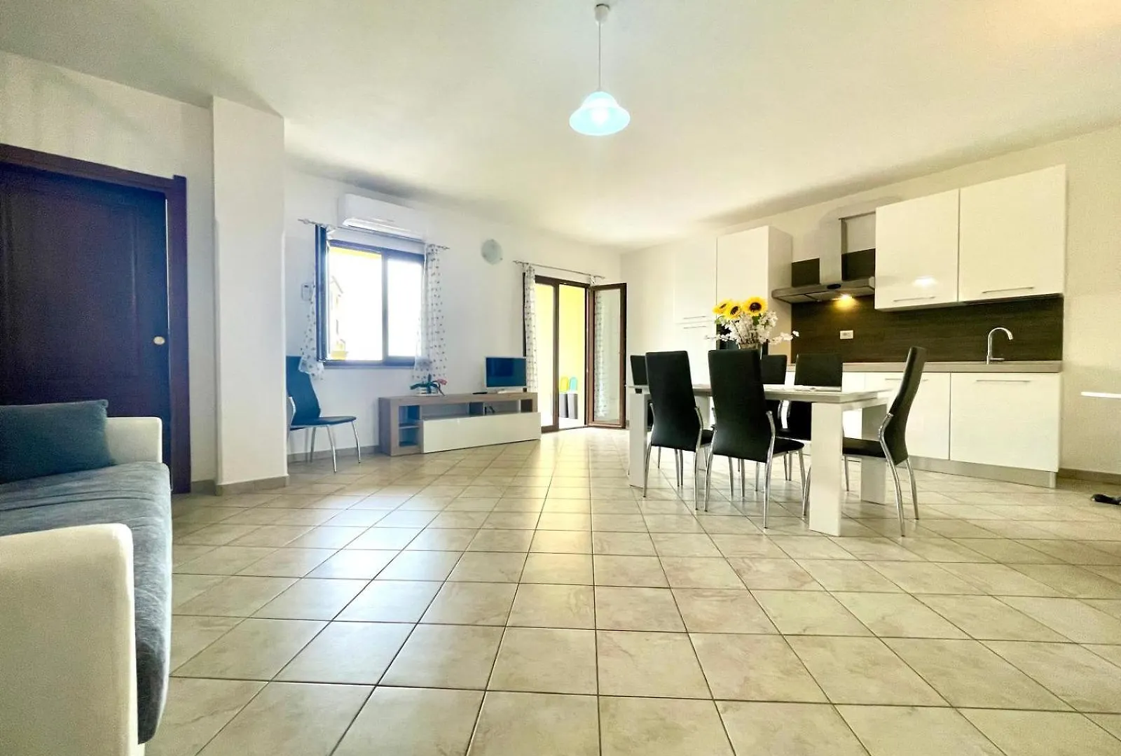 Terrace House Apartment Bari Sardo